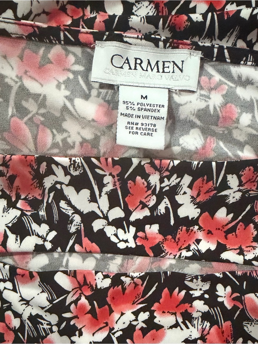 Carmen Marc Valvo Floral Stretch Top Medium 3/4 Sleeve Keyhole Neck - Picture 5 of 5